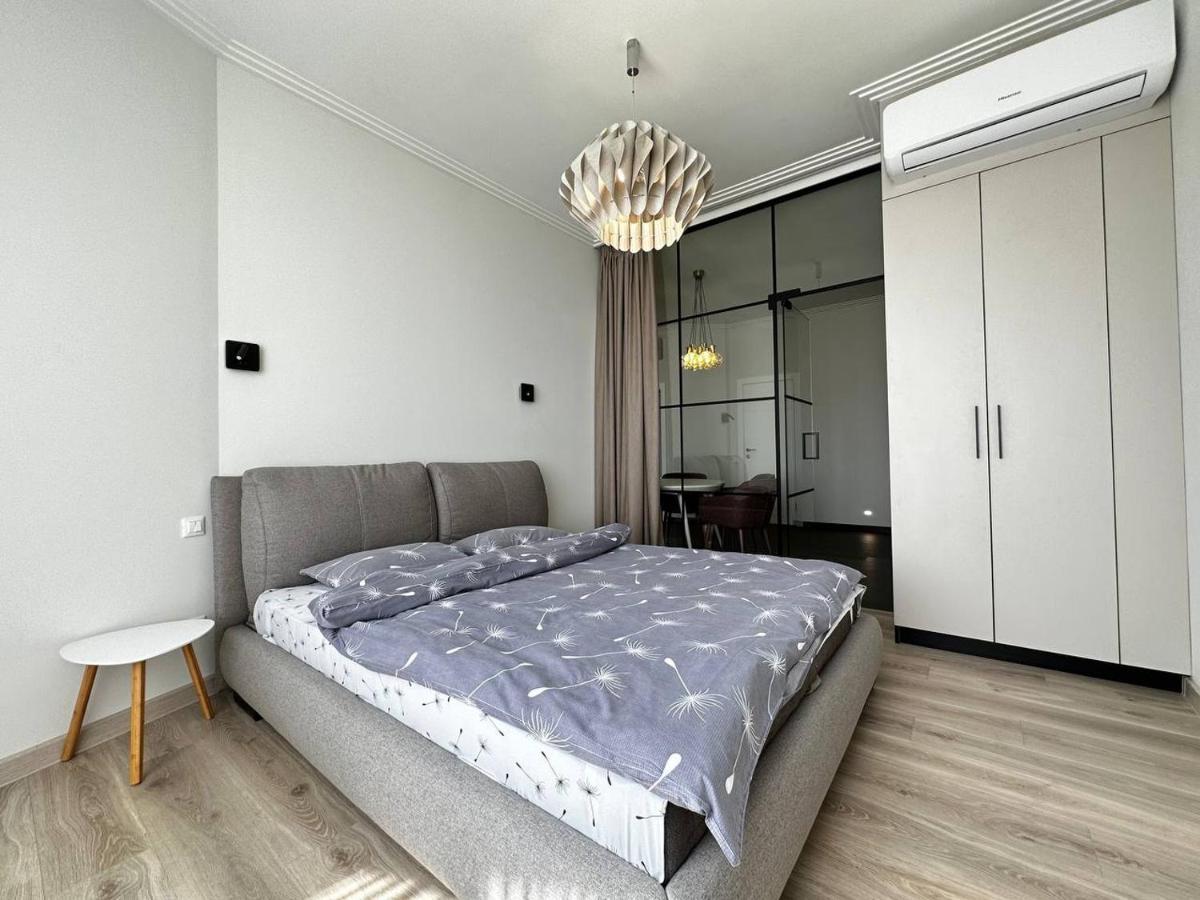 Sea Symphony 3-Bedrooms Lux Apartment Odessa Eksteriør bilde