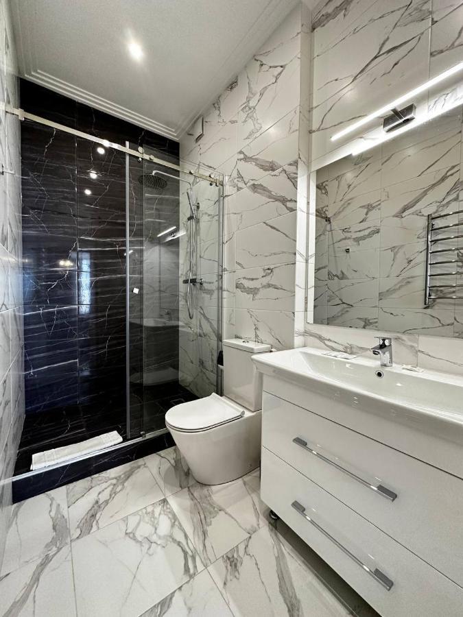 Sea Symphony 3-Bedrooms Lux Apartment Odessa Eksteriør bilde